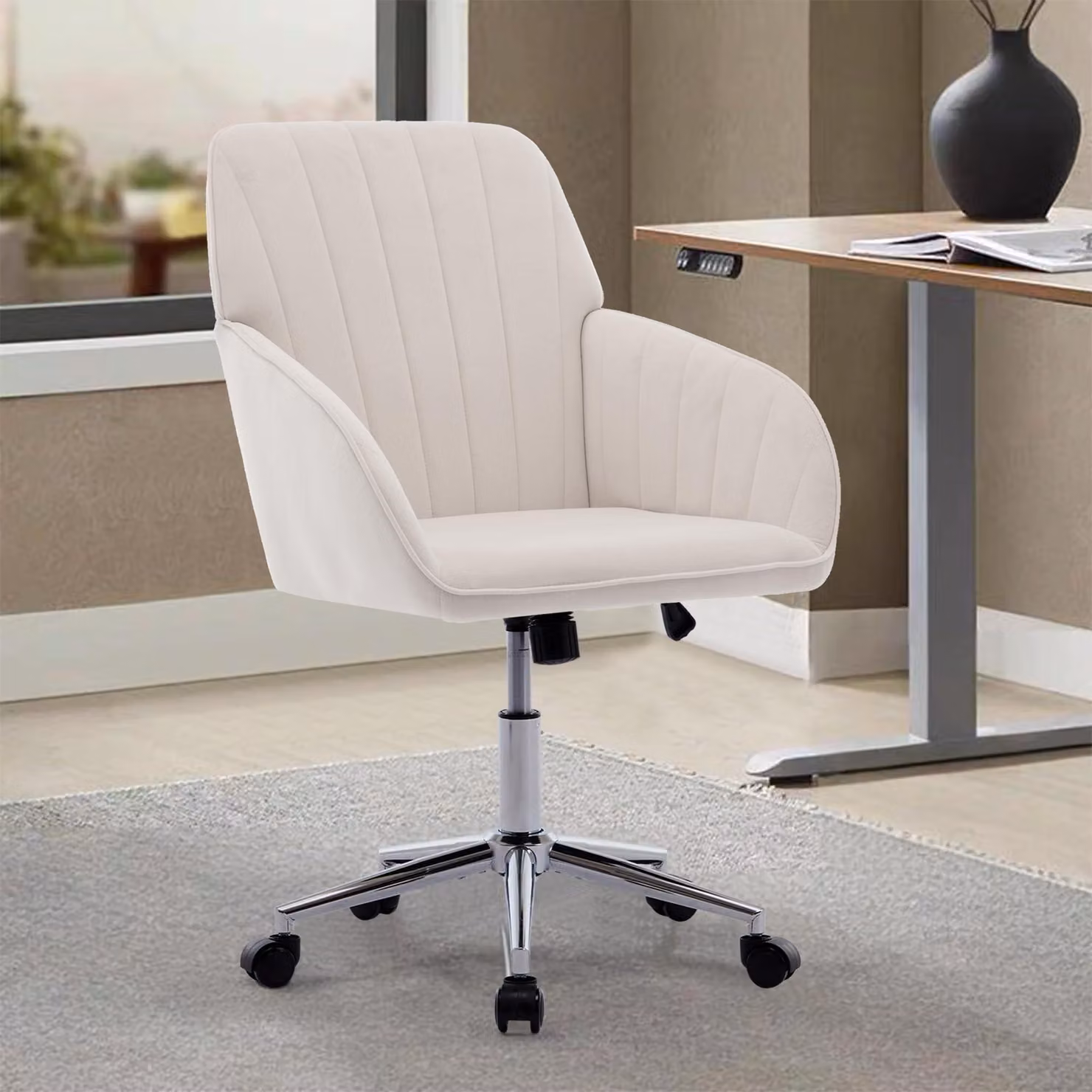 Sedia da ufficio ergonomica con rivestimento in velluto