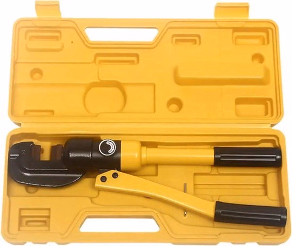 Tagliasbarre idraulico portatile da dodici tonnellate, ideale per tagliare bulloni in acciaio e armature