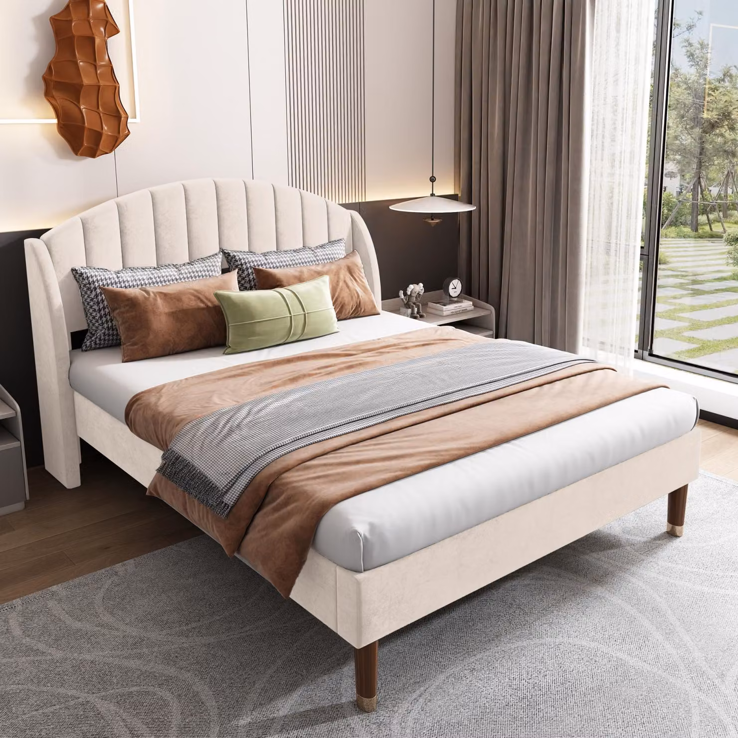 Letto imbottito ProximaX, 140x190 cm, color beige, in velluto. Testiera imbottita con motivo a coste, rete a listelli in legno, struttura del letto robusta