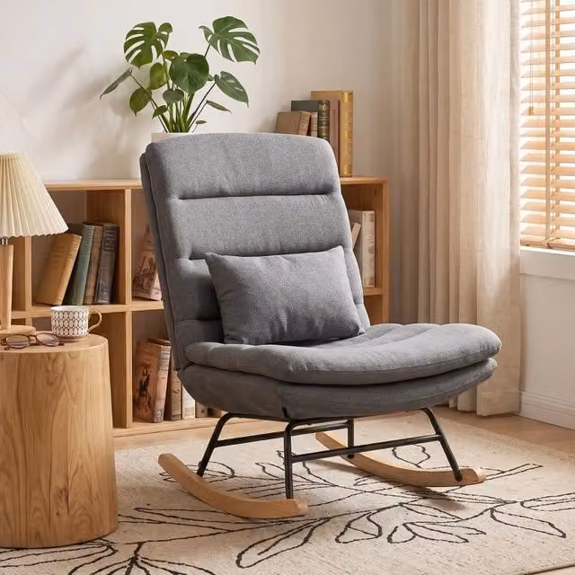 Sedia a dondolo WISHDOR moderna in tessuto grigio con struttura in legno e metallo, L: 120 cm, H: 74 cm, P: 72 cm