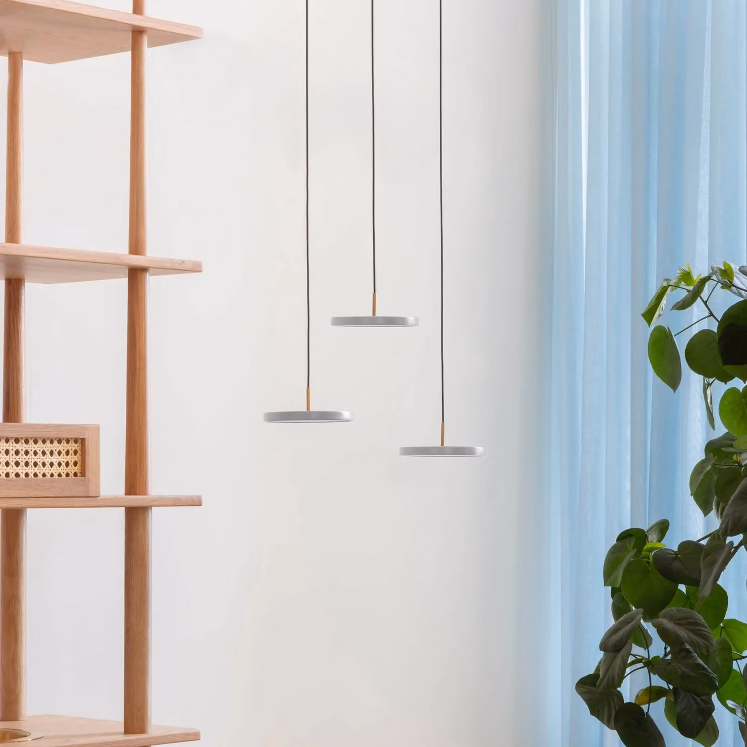 UMAGE Lampada a sospensione Asteria Micro V2, dimmerabile, Alluminio / Grigio / Zincato, Soggiorno / Sala da pranzo, Alluminio, Scandinavo, Lampada a sospensione