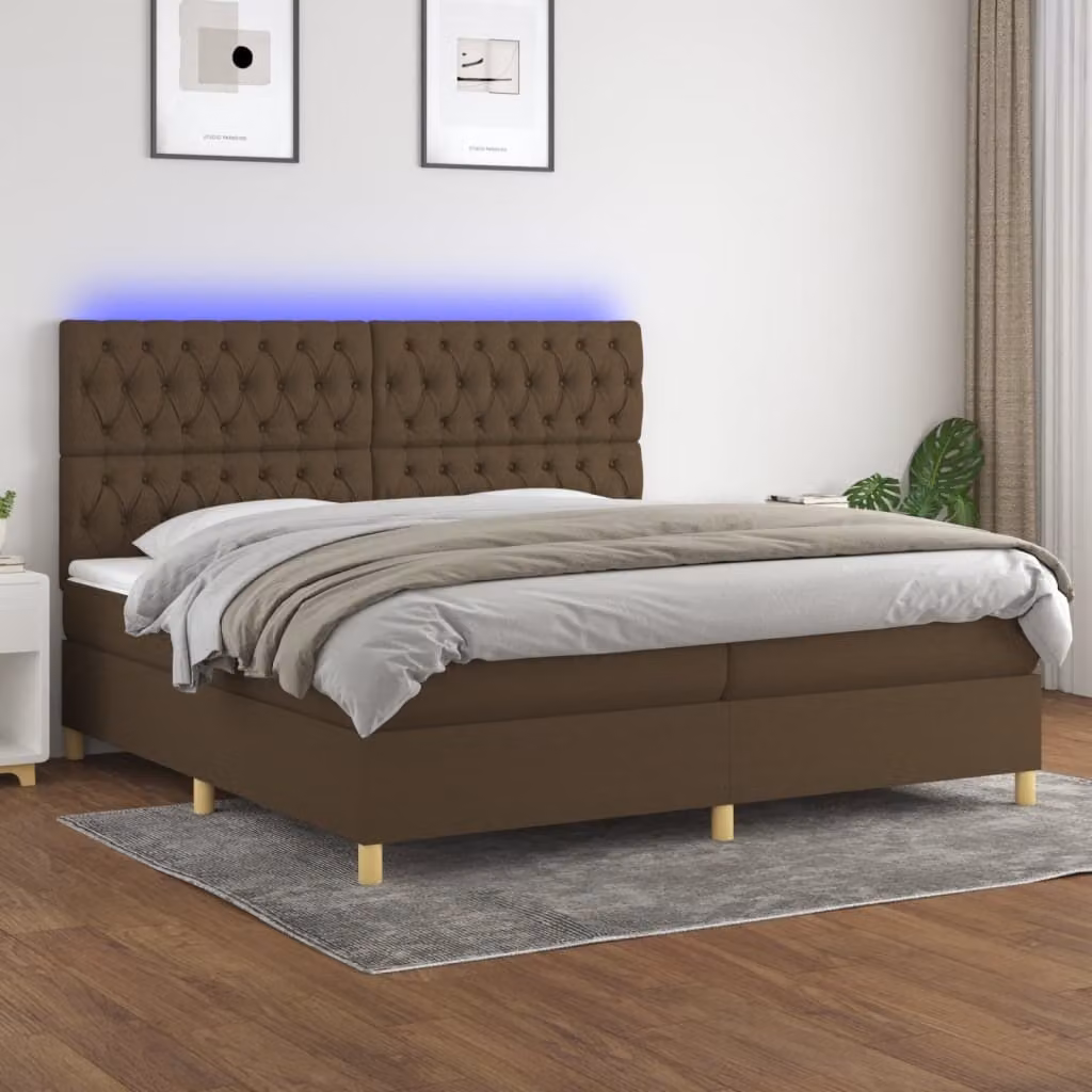 The Living Store Letto a molle con materasso e LED in tessuto marrone scuro 200x200 cm