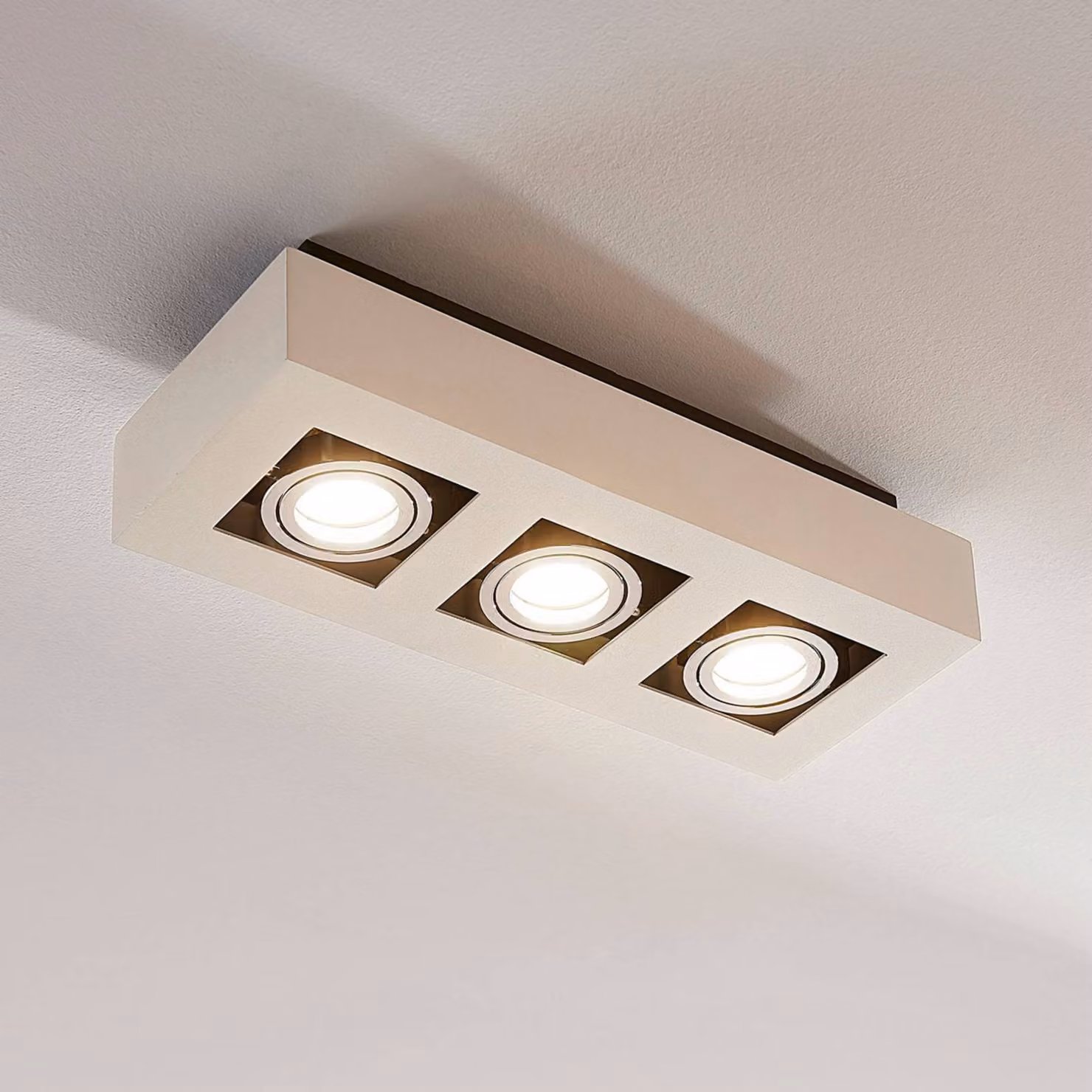 Arcchio faretto Vince, 36 cm, a 3 luci, bianco/cromo, GU10 VINCE Arcchio, dimmerabile, Bianco / Opale, Corridoio, Alluminio, Moderno, Faretto