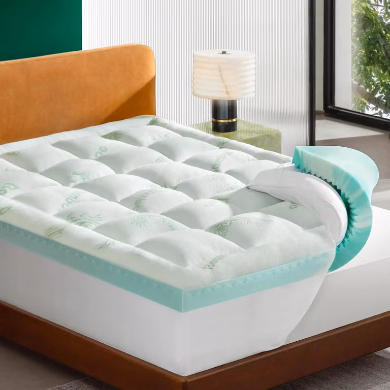 NicePlus, materasso topper 2 in 1, 140x200x7 cm, con imbottitura in memory foam a 5 zone e strato superiore in bambù, dotato di angoli elasticizzati per adattarsi a tutti i tipi di materasso, livello di comfort H2/H3, colore verde
