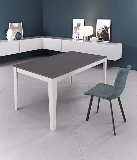 Tavolo Allungabile Iperbriko Moderno con Piano in Composito Grigio Opaco e Struttura in Metallo Bianco