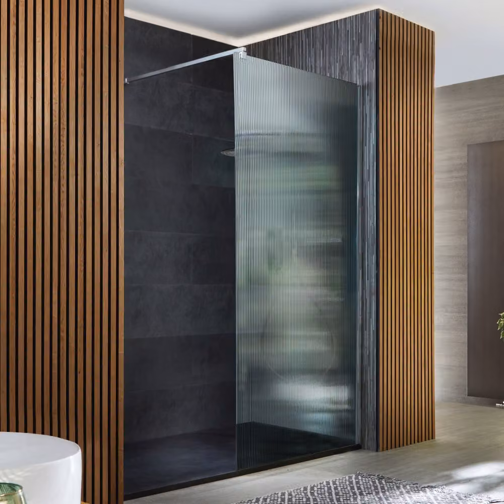 Box Doccia Walk-in Cromato in Vetro Scanalato con con Piatto Doccia Effetto Ardesia - Scelta di Misure