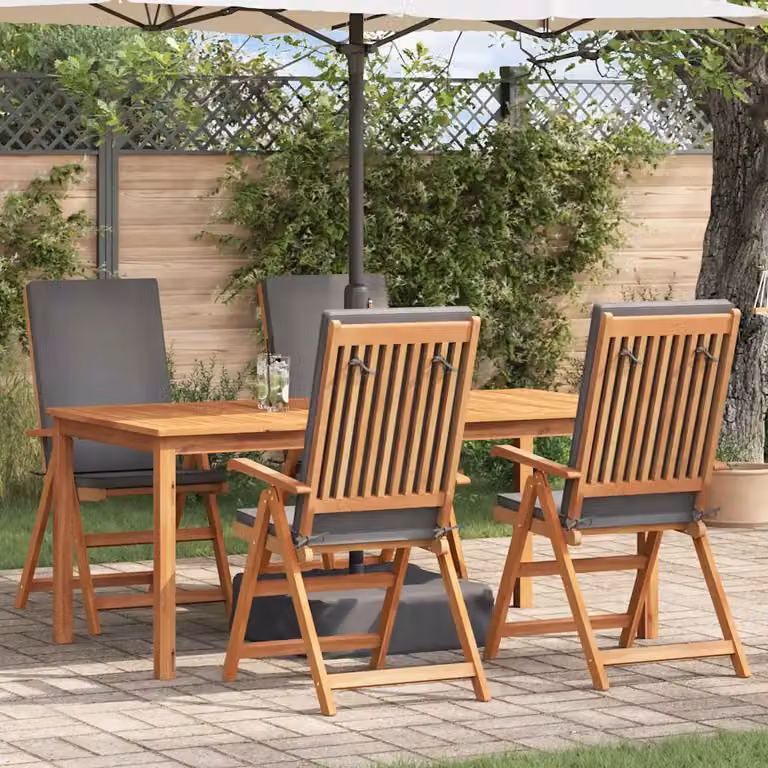 Set di 4 sedie da giardino vidaXL in legno di teak con cuscini marrone e grigio L/P/H: 57 x 71.5 x 104 cm