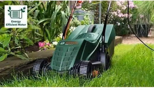 Bosch UniversalRotak 34V-26 Tosaerba, 1300 W, larghezza di taglio 34 cm, cesto di raccolta da 40 litri
