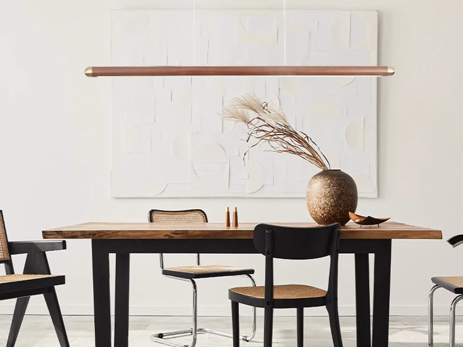 Lampadario in legno sospeso, realizzato in legno massello, con tecnologia LED, 22W / 1200 lumen - WRL0621