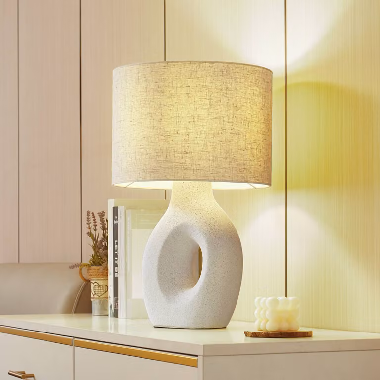 Lampada da tavolo Thalassia Lindby, Bianco / Opale, Soggiorno / Sala da pranzo, Tessuto / Stoffa / Seta, Scandinavo, Lampada da tavolo