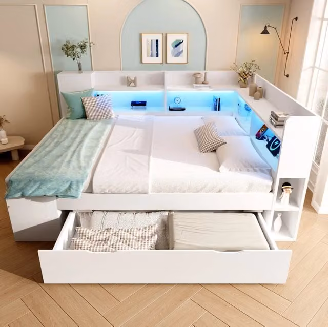 Letto 140x200 cm bianco con LED, USB-C, cassetti e ripiani