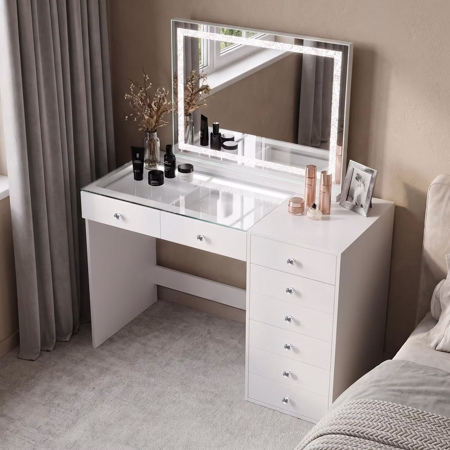 Tavolino da trucco VANITII con specchio, illuminazione LED, Bluetooth, 8 cassetti, bianco, 120 x 55 x 139 cm