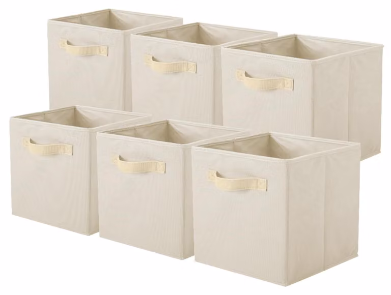 Contenitore pieghevole beige per la casa e l'ufficio