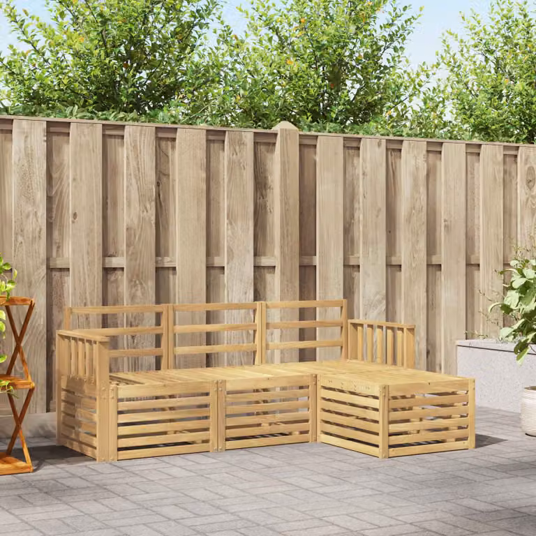 Set di divani da esterno vidaXL a forma di L in legno di acacia massello con cuscini bianchi, composto da 4 pezzi per giardino e terrazza