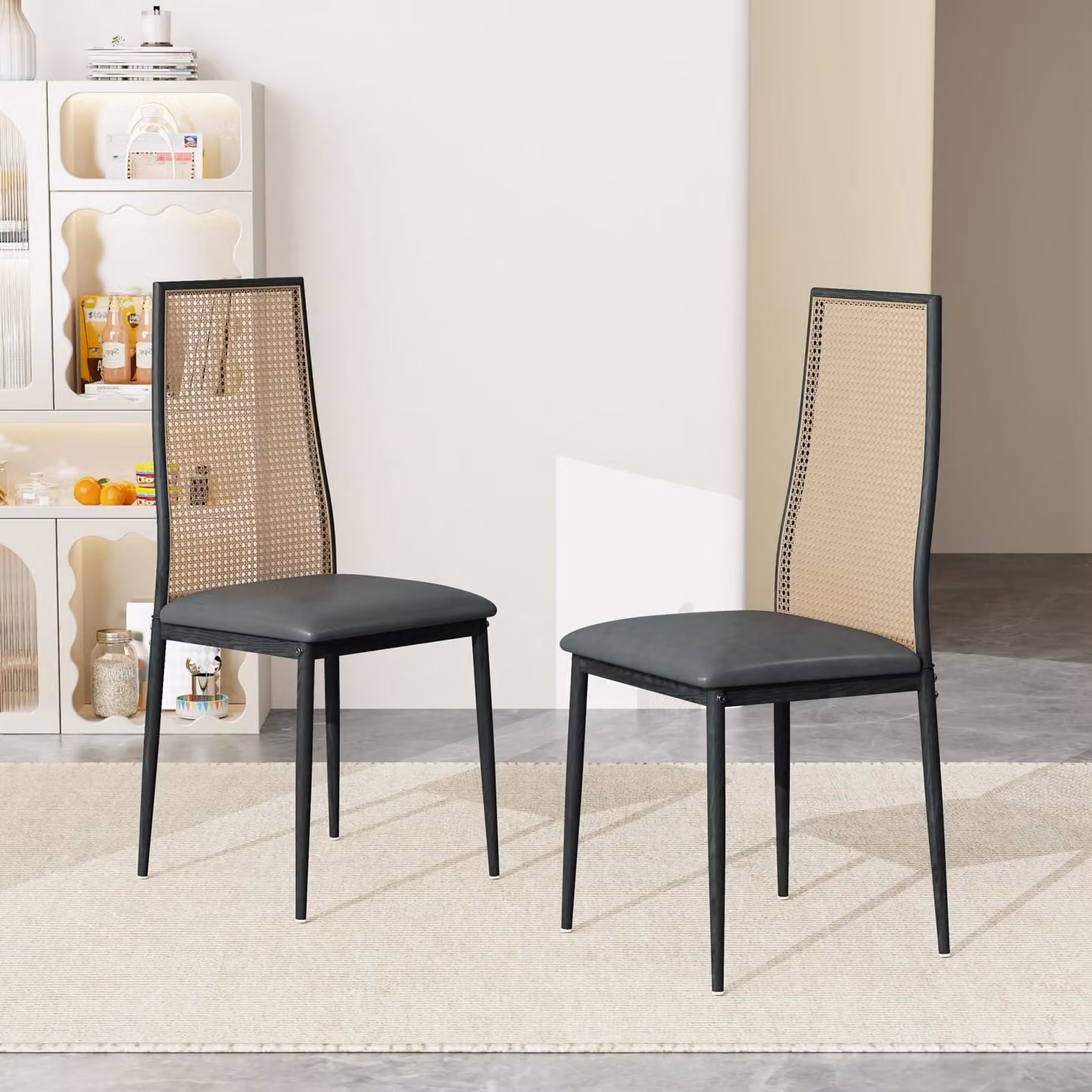 Set di 2 sedie da pranzo in rattan, con struttura in metallo, design moderno