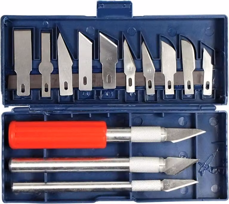 set di sgorbie da 16 pezzi.
