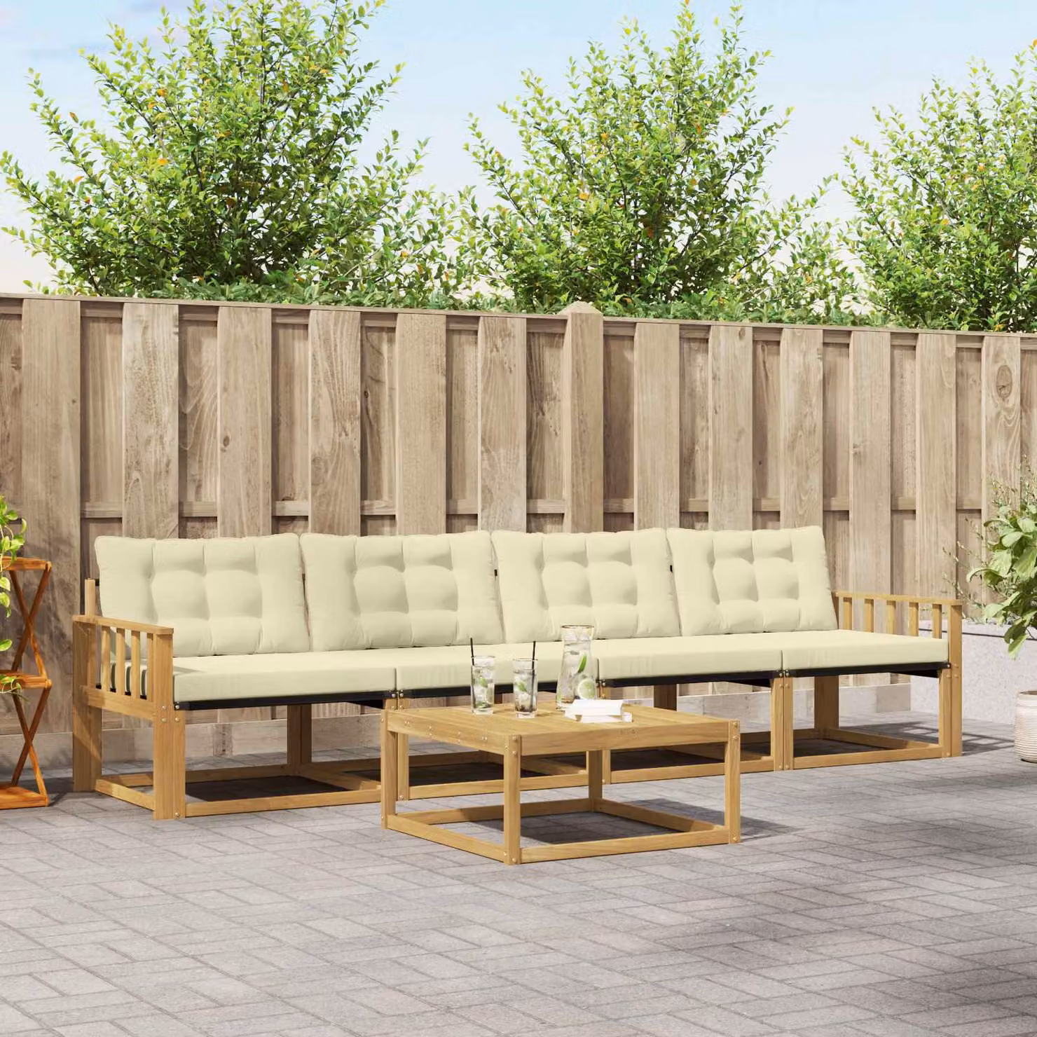 Set di divani da esterno vidaXL 5 pezzi in legno di acacia con tavolino e cuscini, colori bianco, beige e marrone