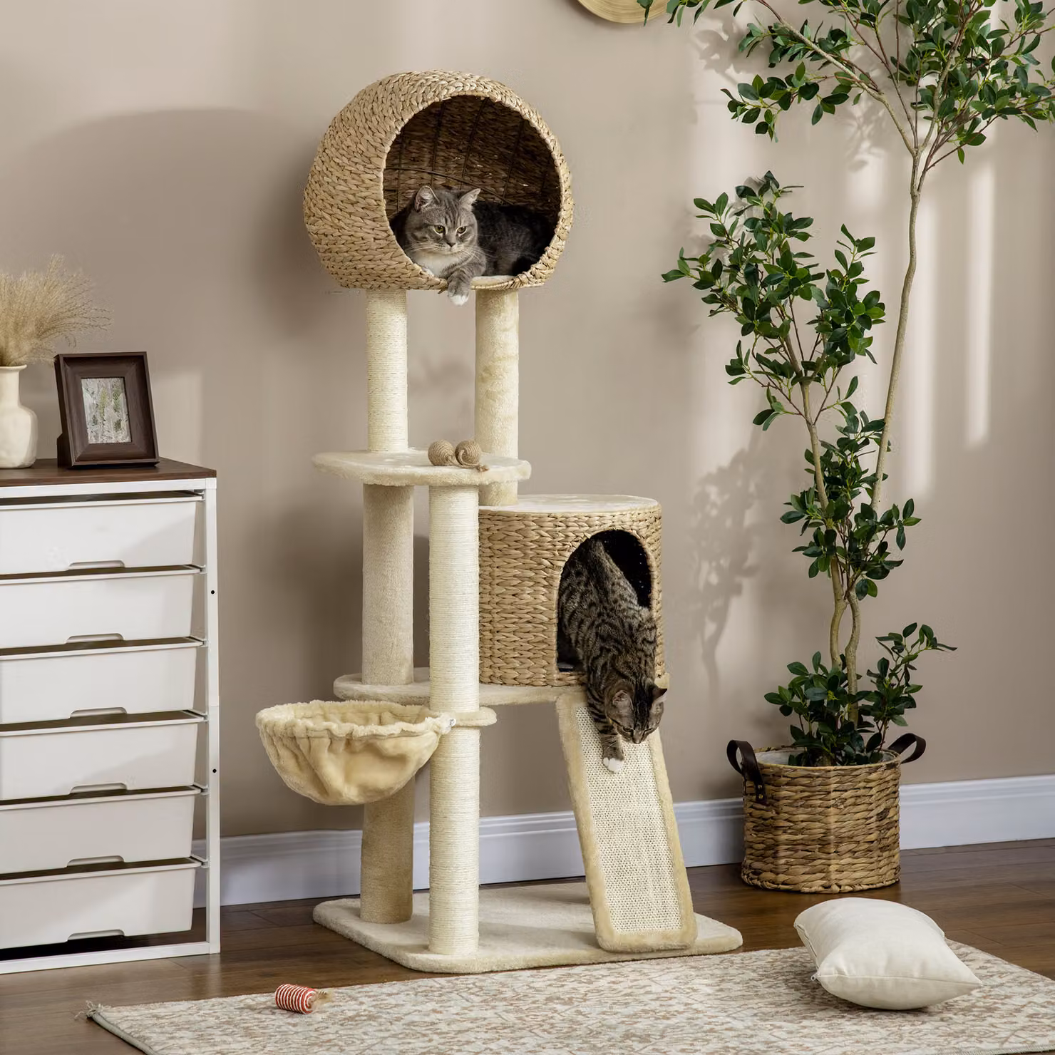 Albero per gatti PawHut beige con casa, amaca e piattaforme, L/P/H: 60 x 60 x 150 cm – 2