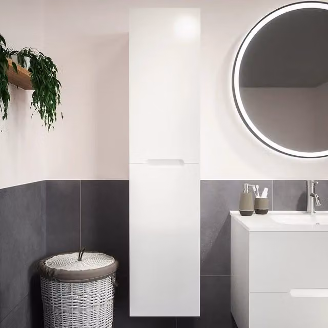 Colonna sospesa da bagno Parama bianca lucida con ante a battente e ripiani interni, Altezza: 136 cm – 1