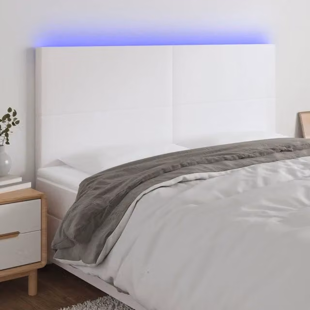 Testiera con LED Design Mania in similpelle bianca con porta di ricarica USB, L: 200 cm, P: 5 cm, H: 118/128 cm