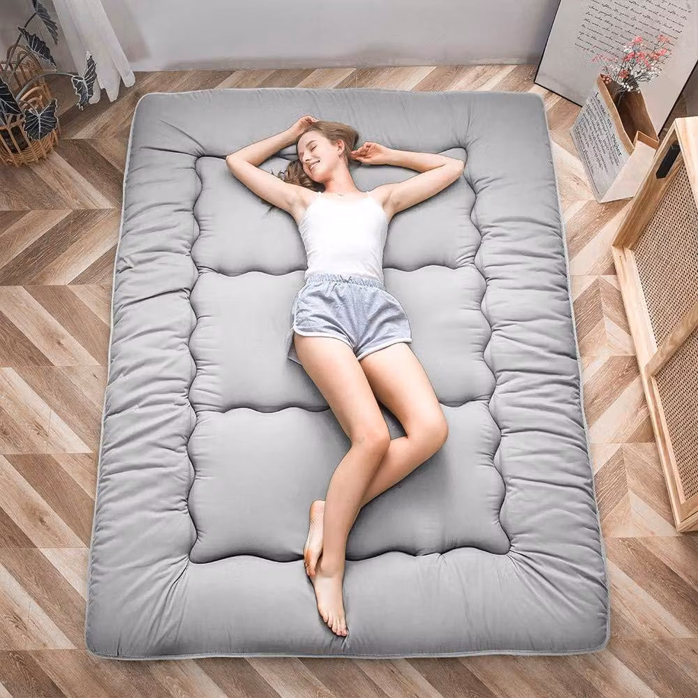 Materasso giapponese spesso, ideale per un sonno confortevole