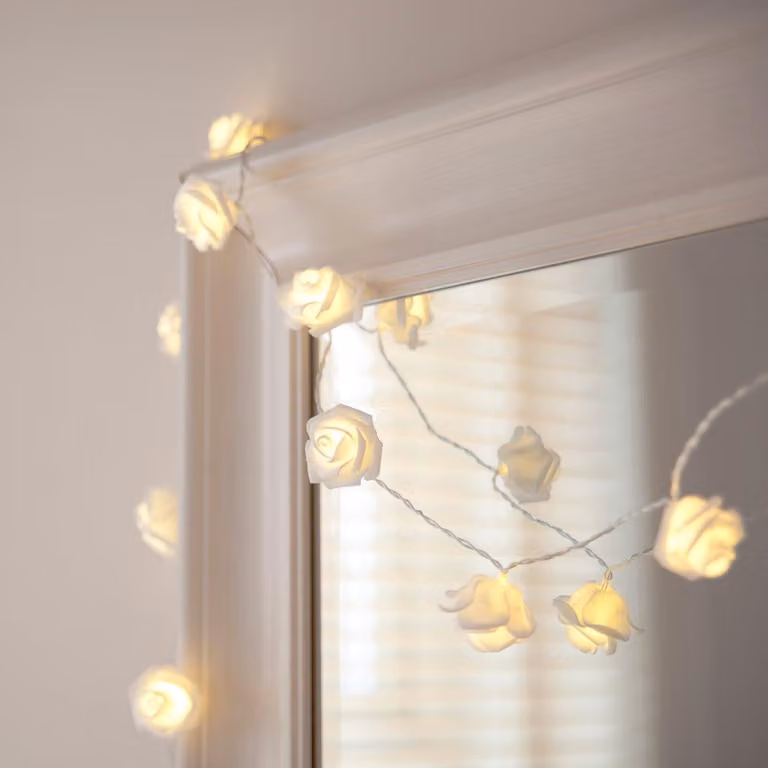 Catena luminosa a LED con 30 fiori bianchi caldi, lunghezza 2,9 metri, per uso interno
