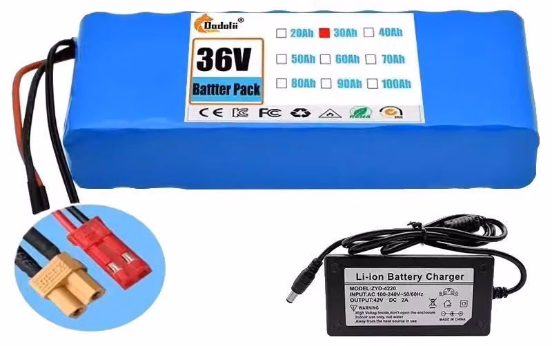 Batterie, capacità 30000 mAh, elevata potenza di erogazione, connettori XT30-JST