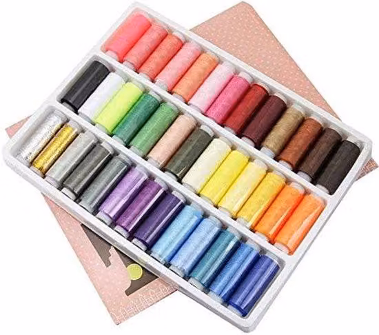Set di filati in poliestere in 39 colori diversi