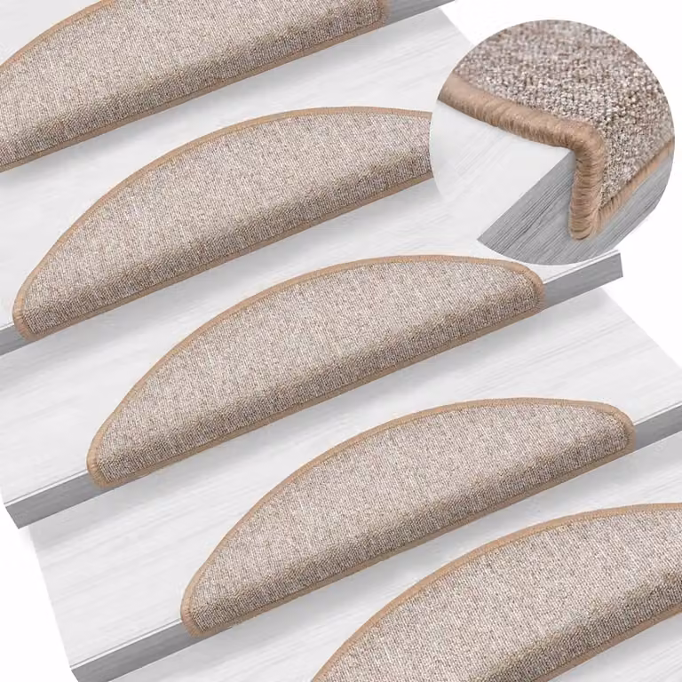 Set di 10 tappetini per scale semicircolari vidaXL, colore marrone chiaro/beige, autoadesivi, in polipropilene, L: 56 cm, P: 17 cm, H: 3,5 cm