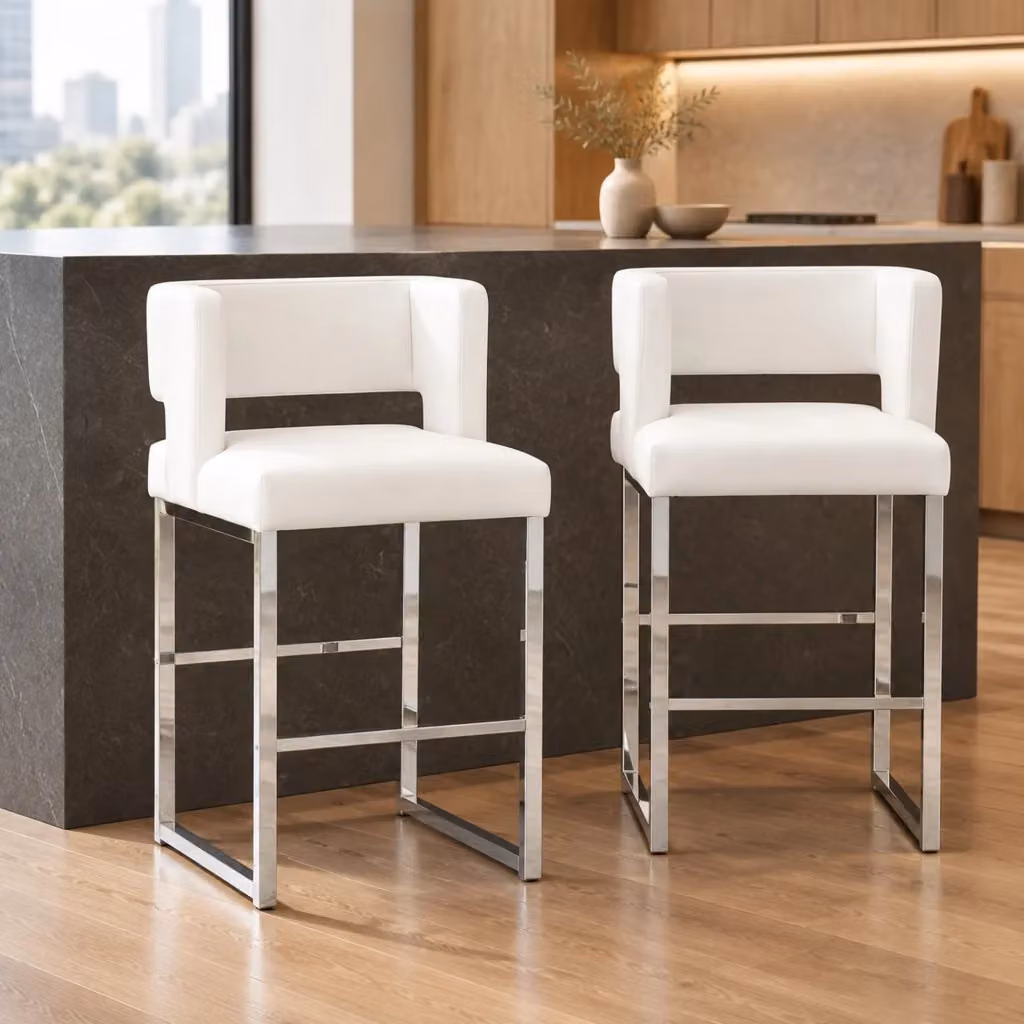 Set di 2 sgabelli da bar MIVRAY moderni con seduta imbottita in similpelle bianca e gambe in metallo argento, Altezza: 91,4 cm – 2