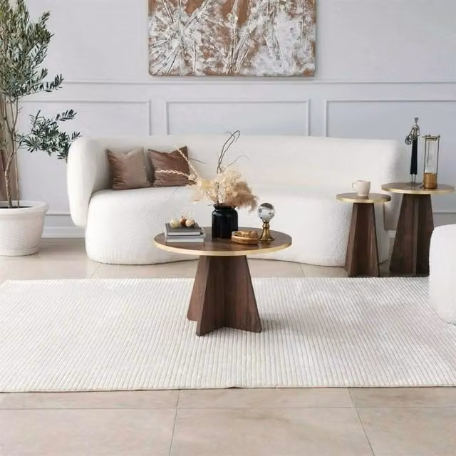 Tavolino da salotto Armanda DMORA, Tavolo basso moderno con portariviste, L/P/H: 60 x 60 x 40 cm, Oro e Noce – 1