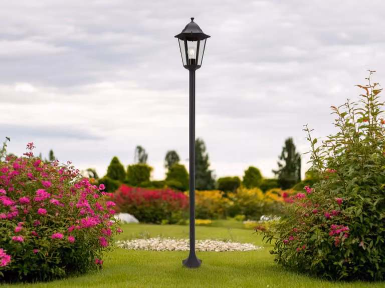 Lampada da soffitto Lamppaal Classico, altezza 175 cm, colore nero, attacco E27, materiali: alluminio e vetro