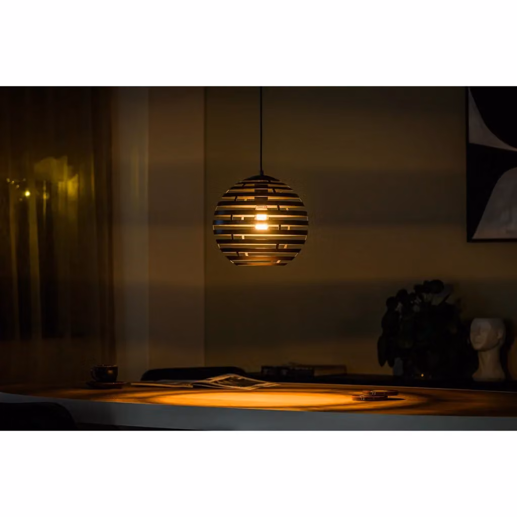 Lampada a sospensione sferica in metallo KENDRA HOME nera con luce bianco caldo, Diametro: 30 cm, Altezza: 120 cm – 2
