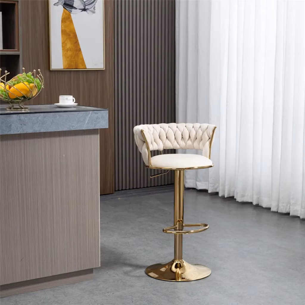 Set di 2 sgabelli da bar FOLYNA in velluto beige, girevoli a 360° e regolabili in altezza con base dorata e poggiapiedi – 2