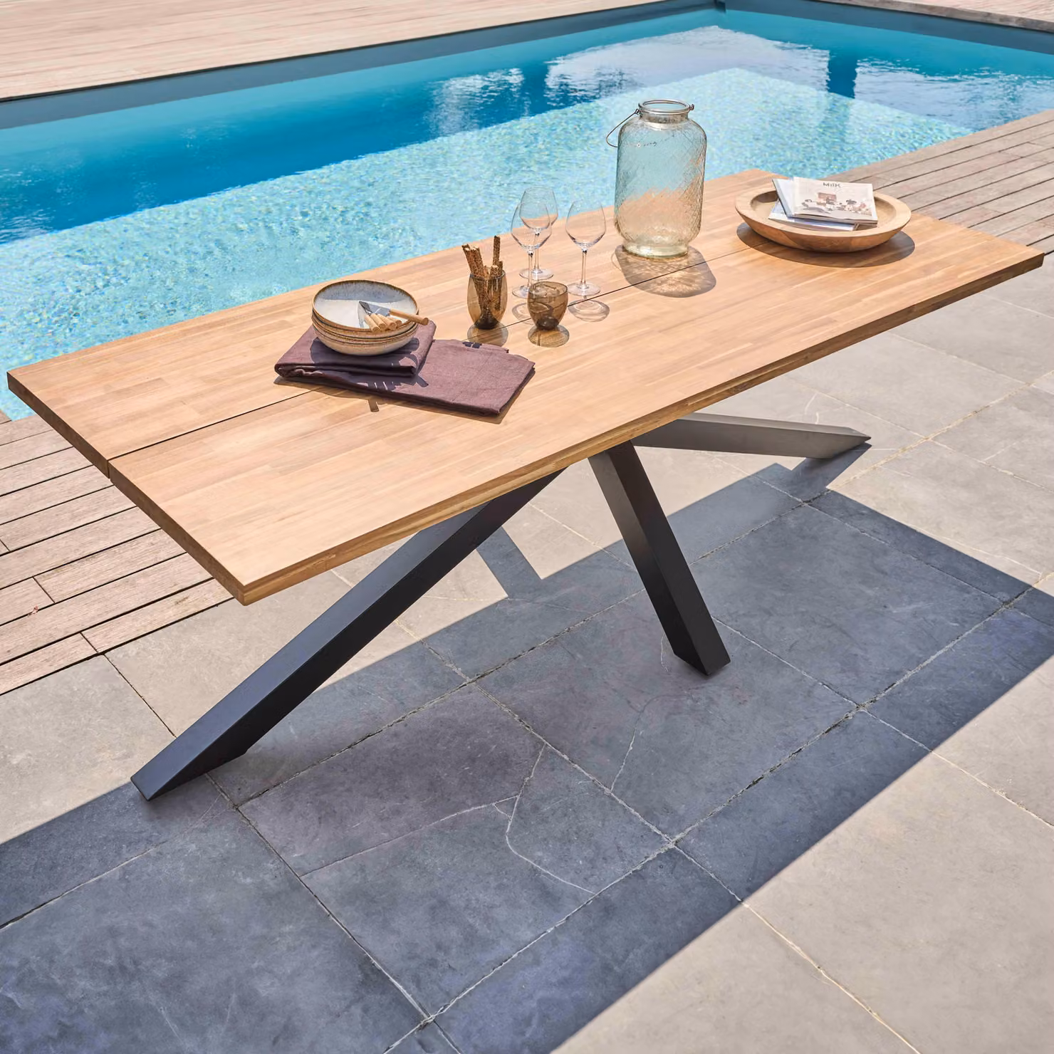 Tavolo da giardino in legno di acacia e alluminio 8 posti 240x95 cm - Oviala Stella