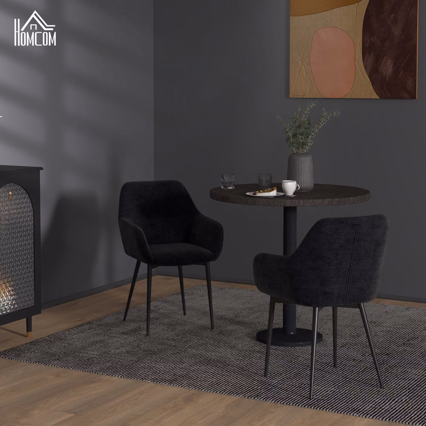 Set di 2 sedie moderne HOMCOM per sala da pranzo e soggiorno con braccioli, seduta in tessuto nero e gambe in metallo, L: 54 cm, P: 57 cm, H: 80 cm – 2