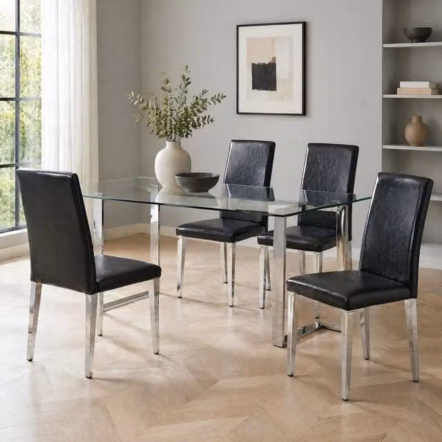 Set di 4 sedie da pranzo MIVRAY in similpelle nera con gambe in metallo argentato e schienale curvo