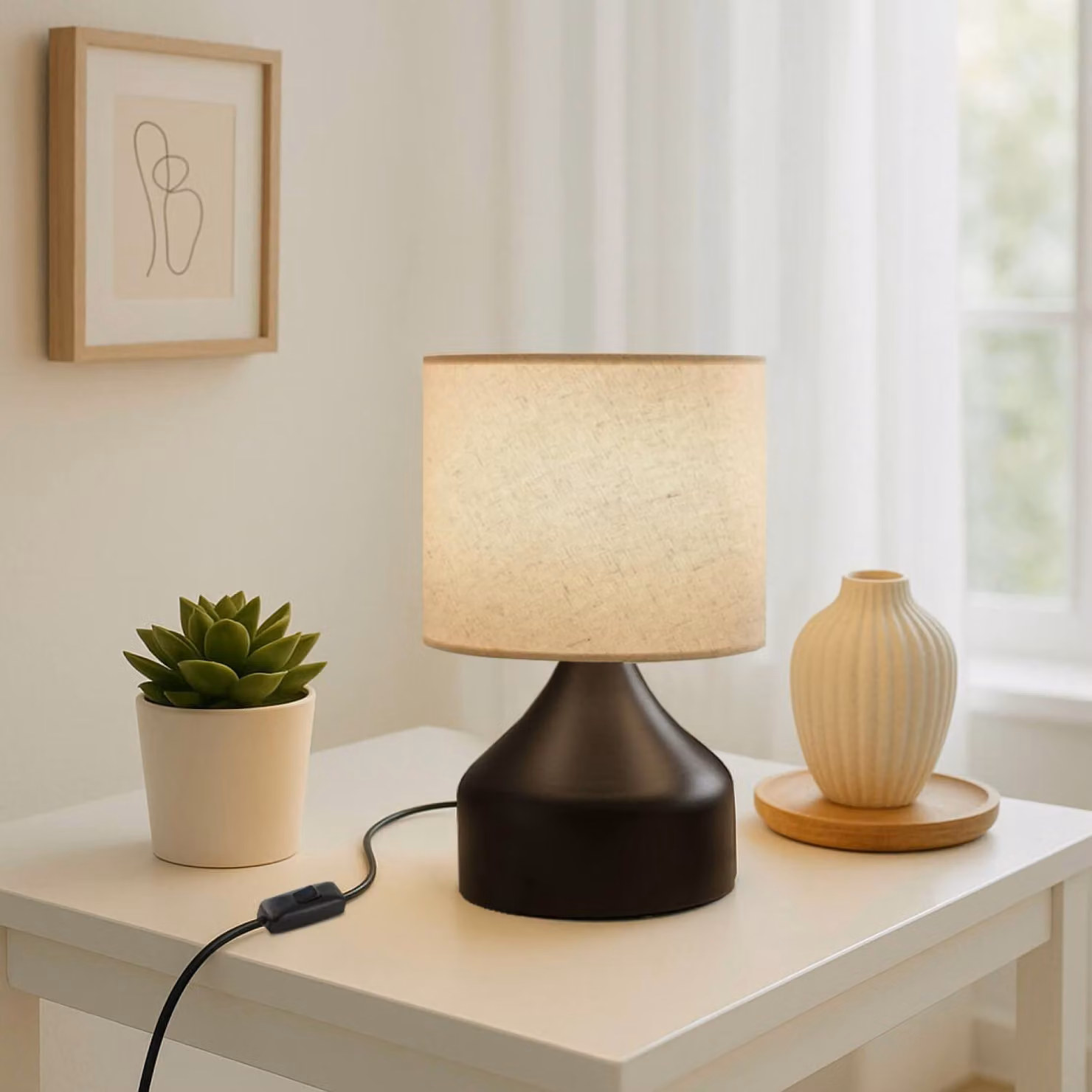 Opviq, lampada da tavolo di alta qualità interamente in metallo, color crema, altezza 32 cm, paralume 22 x 14 cm, cavo da 150 cm, attacco E27, max 40 W | Design elegante per ogni casa.