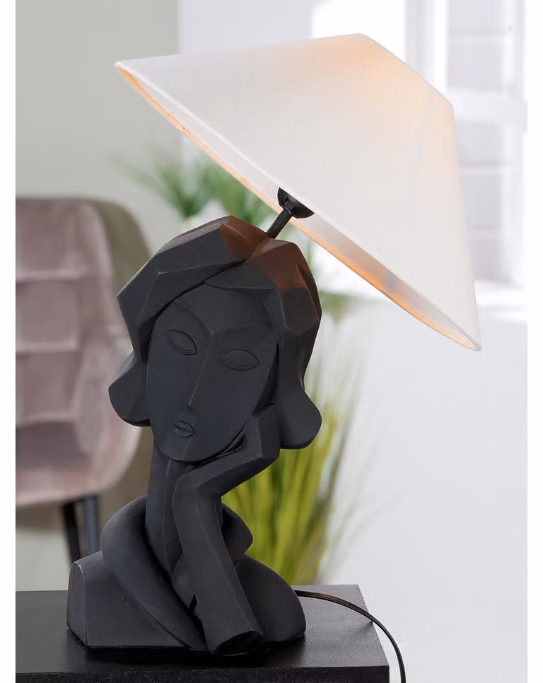 Lampada da tavolo Gilde, modello Jolie, con motivo floreale, realizzata in resina, colore nero, confezione da 1. Diametro: 38,5 cm. Altezza: 50,00 cm. Larghezza: 33,00 cm. Profondità: 38,00 cm. Codice prodotto: 37354