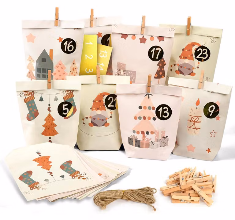 Calendario dell'Avvento da riempire, set con corda di juta e graffette di legno, ideale per famiglie, bambini e adulti, con 8 diversi design, realizzato in carta kraft da 120 g/m²