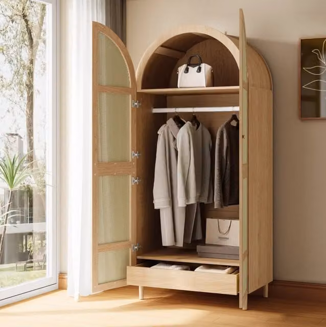 Armadio moderno beige con ante in rattan e cassetti integrati L/P/H: 80 x 50 x 179 cm