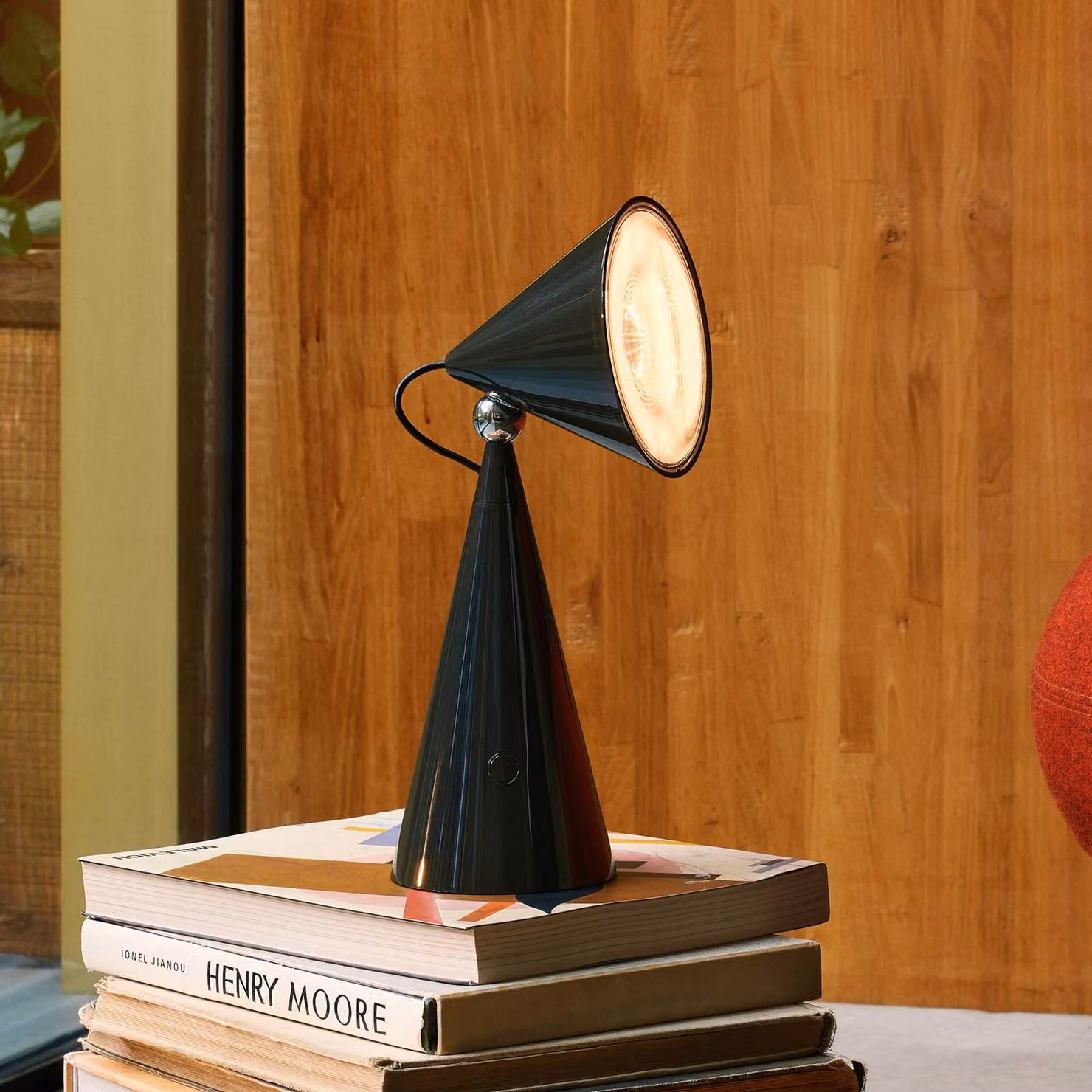 Tom Dixon Lampada da tavolo di design Pose Task Light, dimmerabile, Nero, Soggiorno / Sala da pranzo, Plastica, Design, Lampada da tavolo