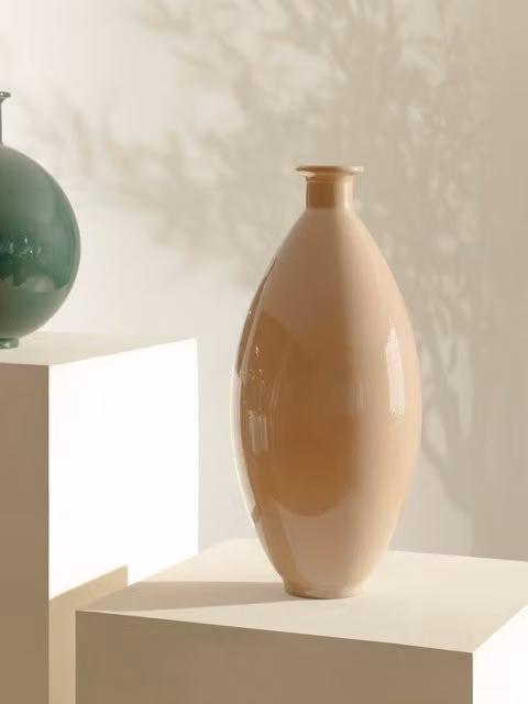 Vaso ovale in vetro beige Kenay Home per tavolo