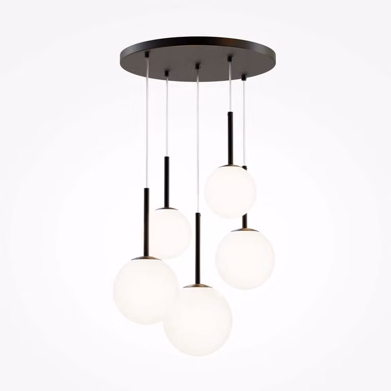 Lampadario Minimal Basic Form In Metallo Nero 5 Luci E Diffusori Bianchi