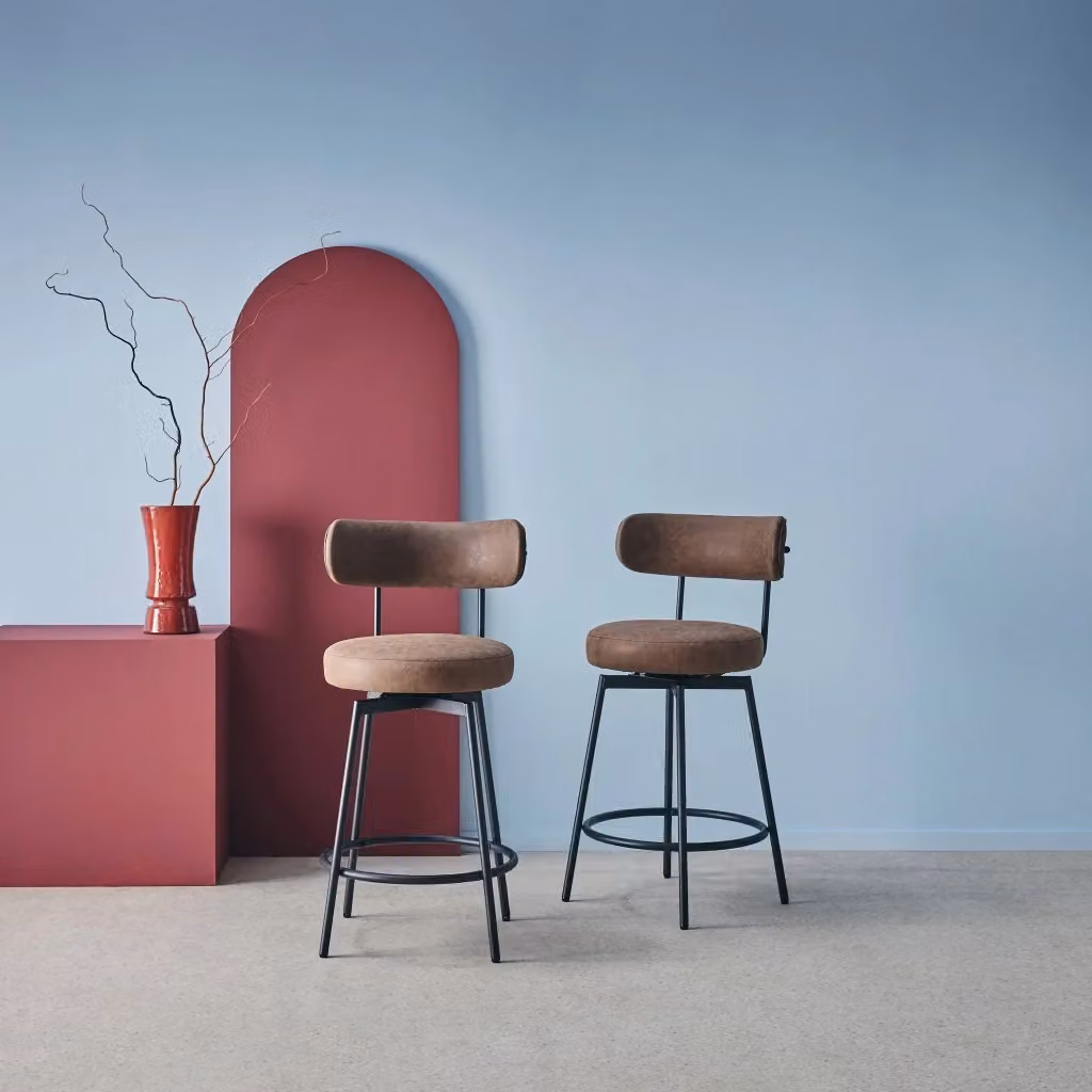 Set di 2 sgabelli da bar Sweeek con seduta girevole a 360 gradi in similpelle e metallo, L/P/H: 50 x 50 x 110 cm – 2