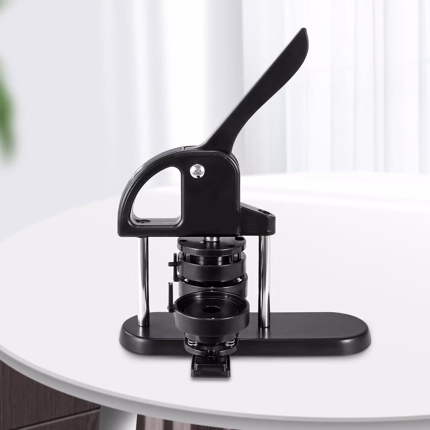Macchina per bottoni - con componenti per bottoni - Impugnatura ergonomica a forma di arco - Attrezzo per creare bottoni fai-da-te - Colore nero