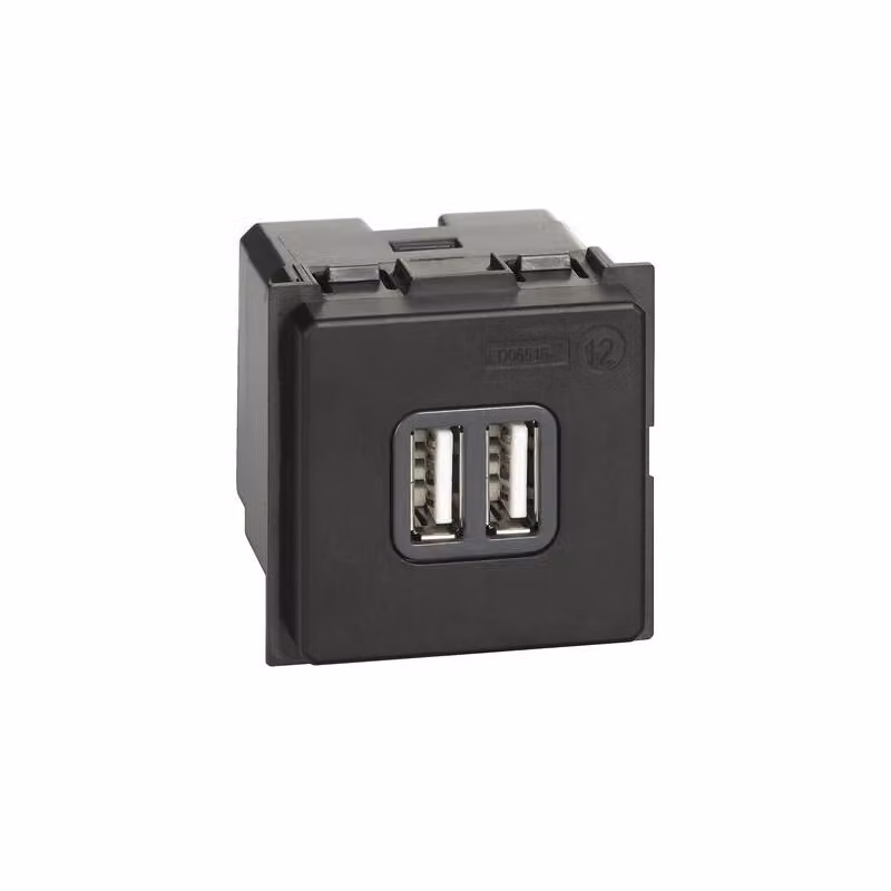 Caricatore doppio USB tipo A Bticino Living Now 3A K4285C2