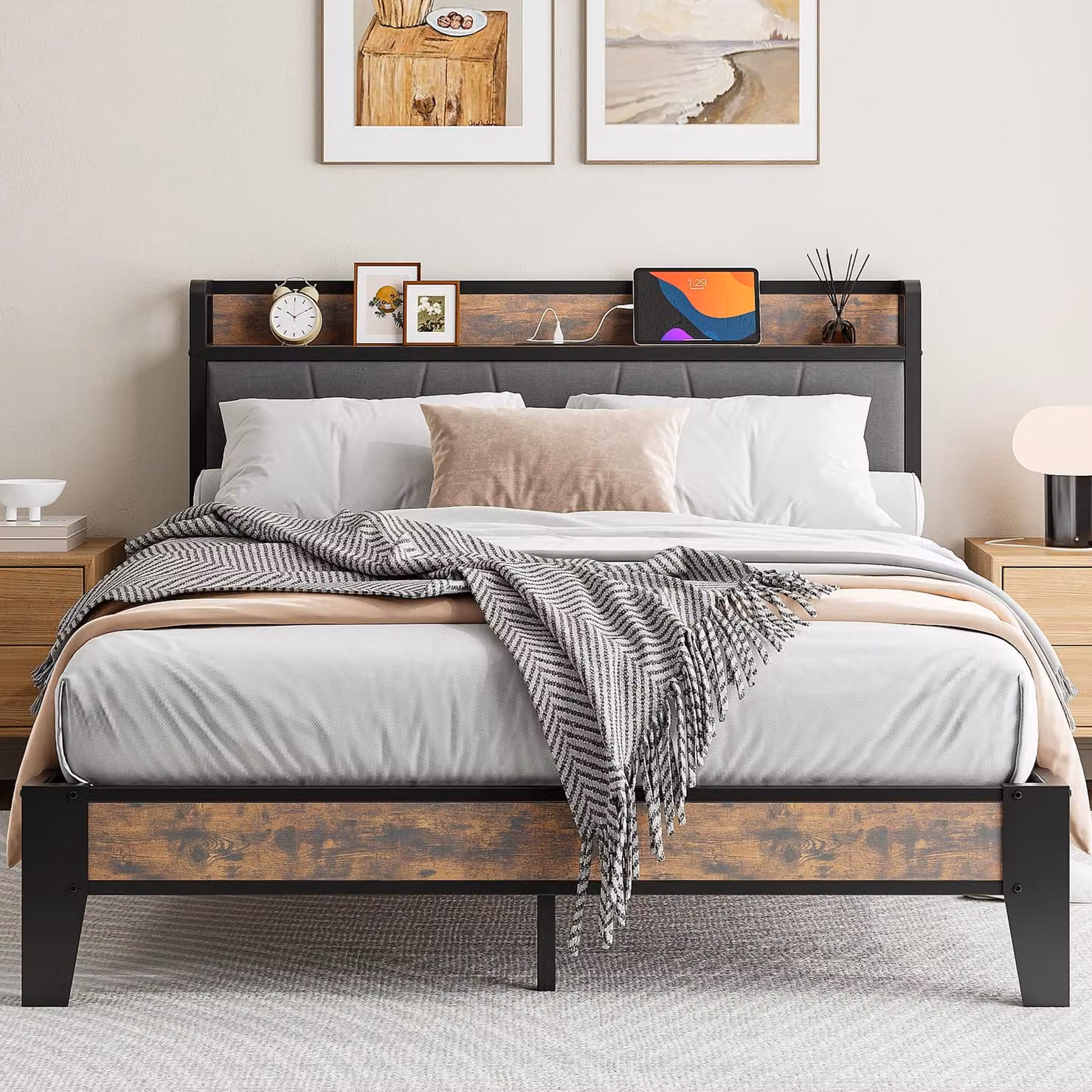 Letto IRONCK 140x200 con base contenitore e stazione di ricarica (2 prese di corrente AC, USB-A, USB-C), struttura del letto