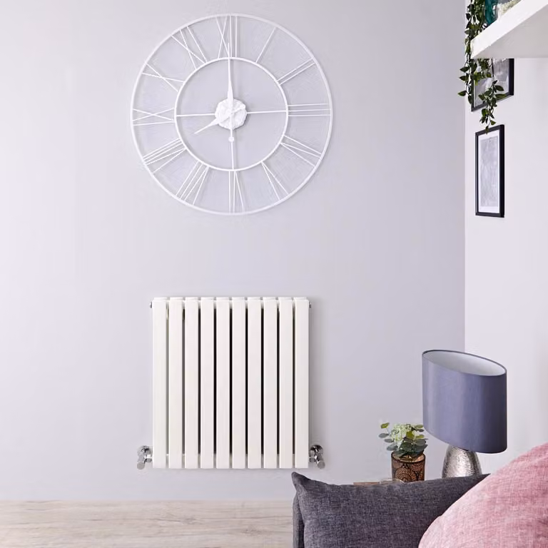 Radiatore di Design Orizzontale Bianco - 735W - 635 x 590mm - Sloane