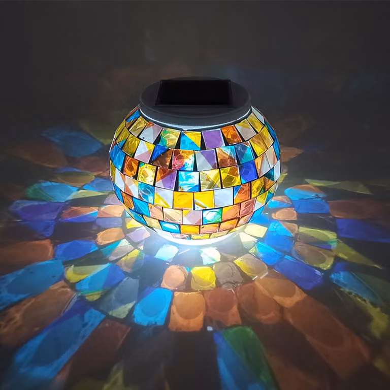 Lampada a sfera di vetro con mosaico solare, cambia colore, impermeabile, confezione singola